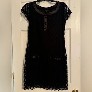 Never worn, black polka dot dress w/ faux pockets!